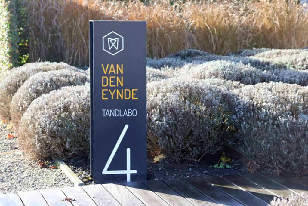 Tandlabo Van Den Eynde 1